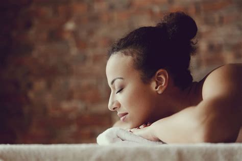 Massagem Sensual de Corpo Inteiro Massagem sexual Vila Nova de Foz Coa